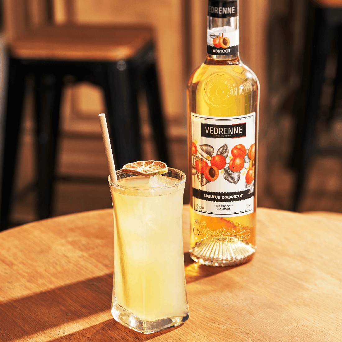 VEDRENNE Apricot Liqueur 15% - 70cl