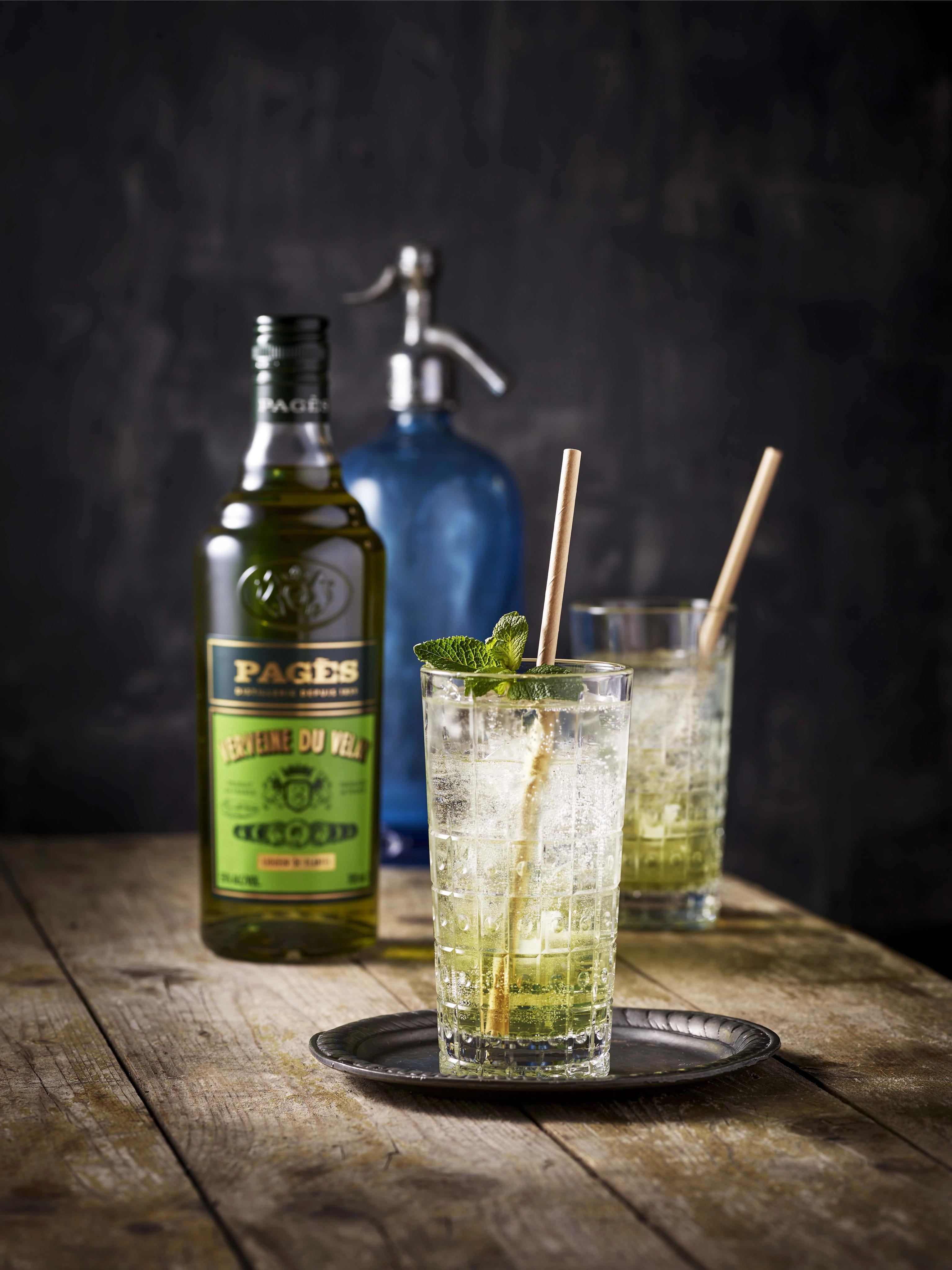Cocktail Verveine fizz et bouteille Verveine du Velay